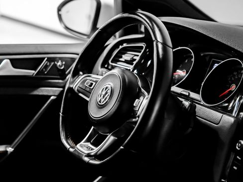 Used 2019 Volkswagen GTI Rabbit Edition FWD image 20