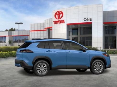 New 2026 Toyota Corolla Cross LE FWD image 14