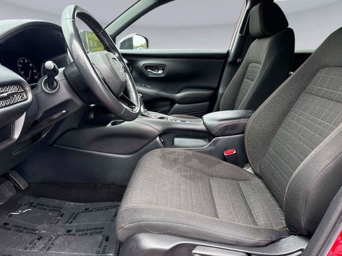 Certified 2023 Honda HR-V Sport image 18