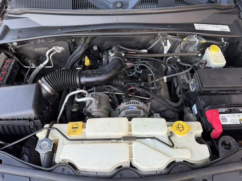 Used 2011 Jeep Liberty Sport AWD/4WD image 10