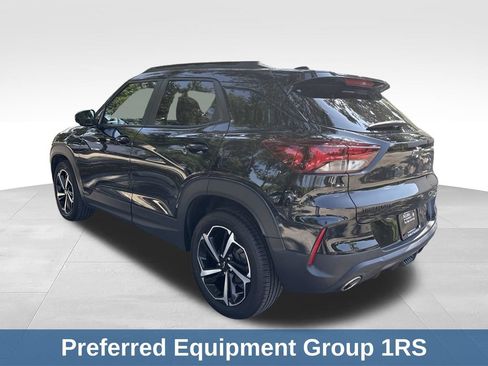 Used 2022 Chevrolet TrailBlazer RS FWD image 3