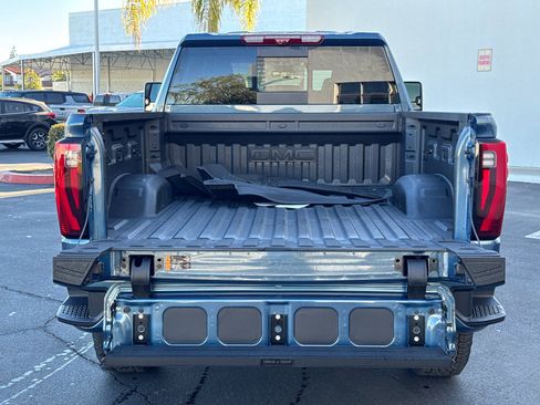 New 2026 GMC Sierra 2500 Denali w/ Denali Reserve Package image 11