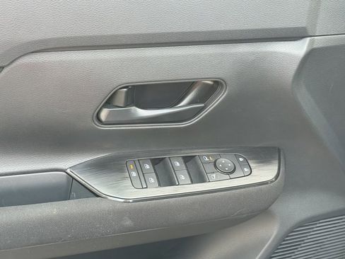 New 2026 Nissan Kicks S image 23