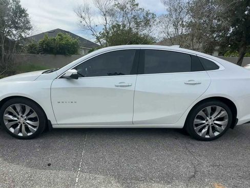 Certified 2017 Chevrolet Malibu Premier w/ Premier Sun and Wheel Package FWD image 5