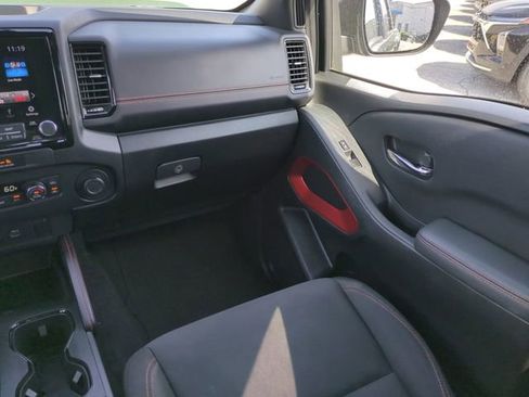 Used 2023 Nissan Frontier Pro-X w/ Technology Package image 18