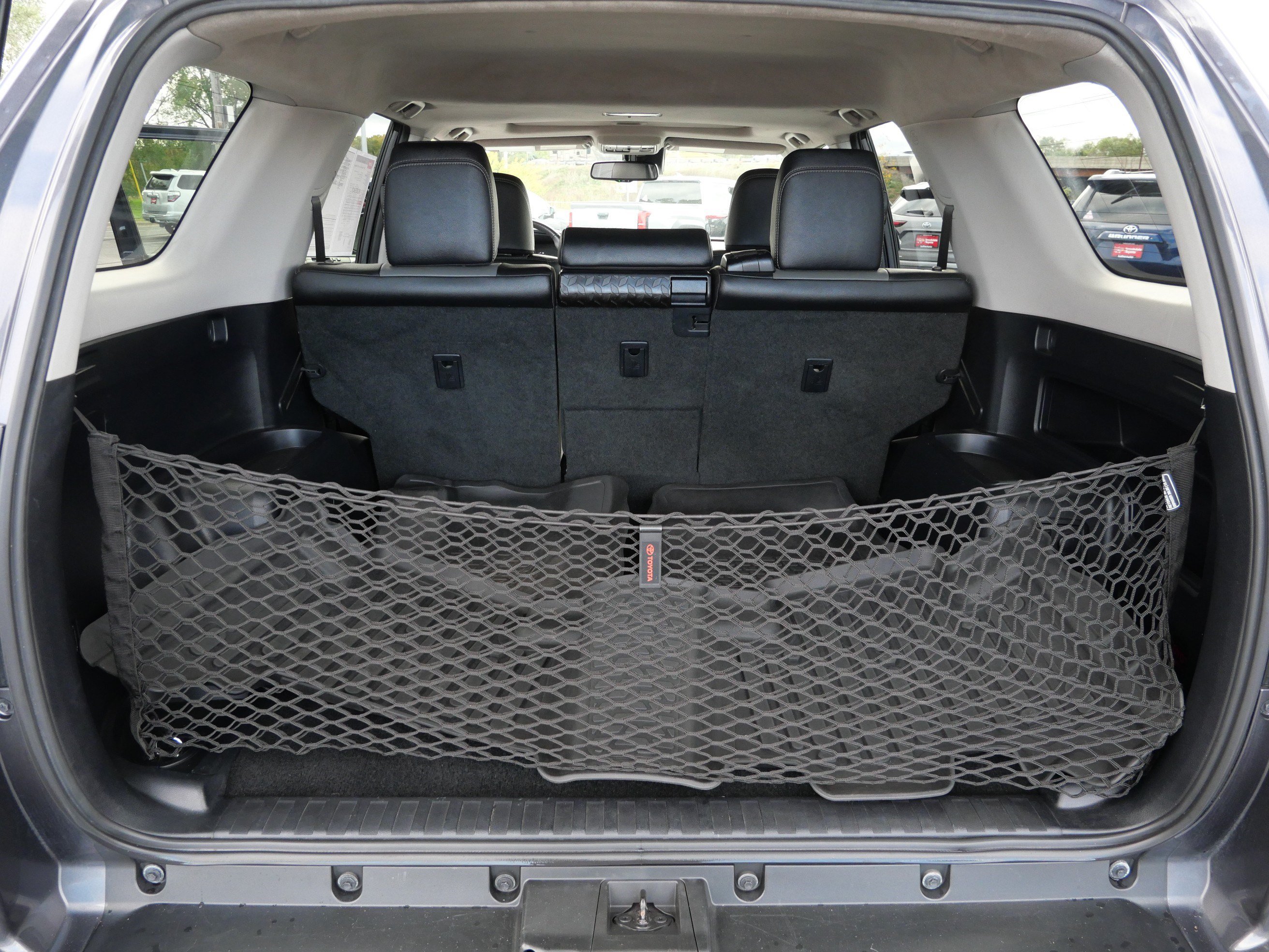 Certified 2021 Toyota 4Runner SR5 Premium w/ Moonroof Package AWD/4WD image 18