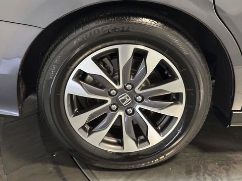 Certified 2023 Honda Odyssey EX-L image 16
