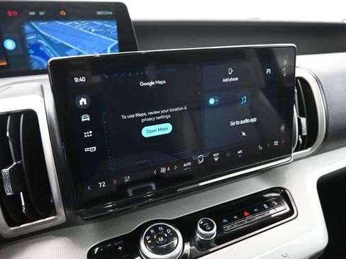 Used 2025 Ford Expedition Active image 16