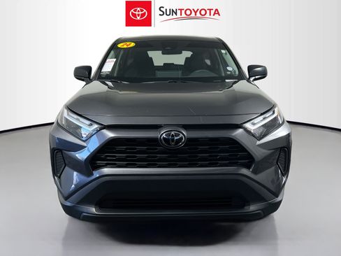 Used 2024 Toyota RAV4 LE FWD image 10