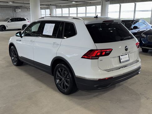 Used 2022 Volkswagen Tiguan SE image 6