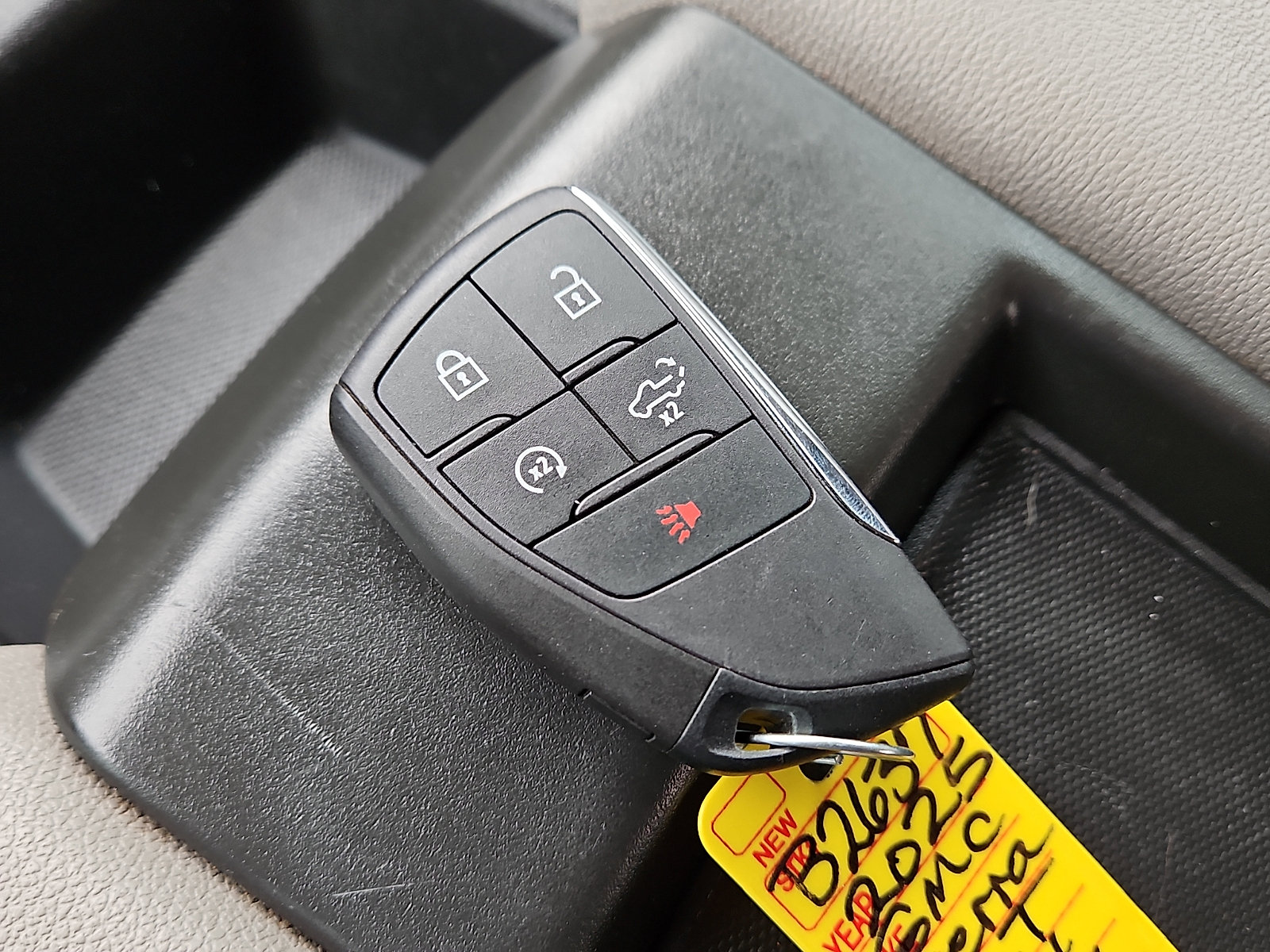Used 2025 GMC Sierra 1500 SLT AWD/4WD image 20