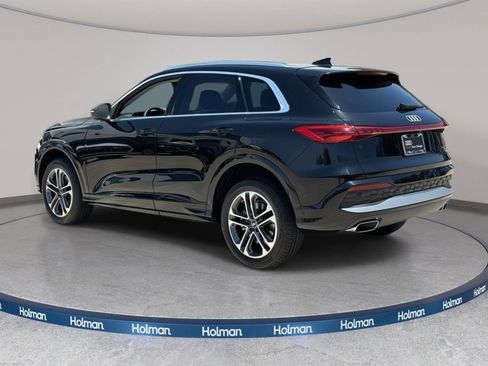 Certified 2025 Audi Q5 Premium w/ Convenience Package AWD/4WD image 4