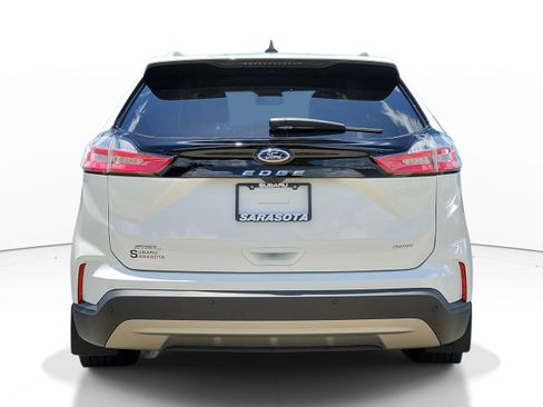 Used 2024 Ford Edge SEL w/ Convenience Package AWD/4WD image 5