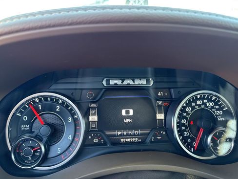 Used 2023 RAM 3500 Laramie image 15