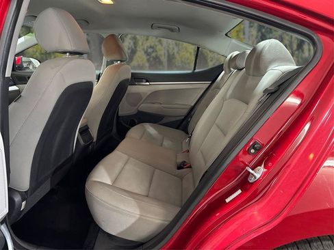 Used 2017 Hyundai Elantra SE FWD image 10