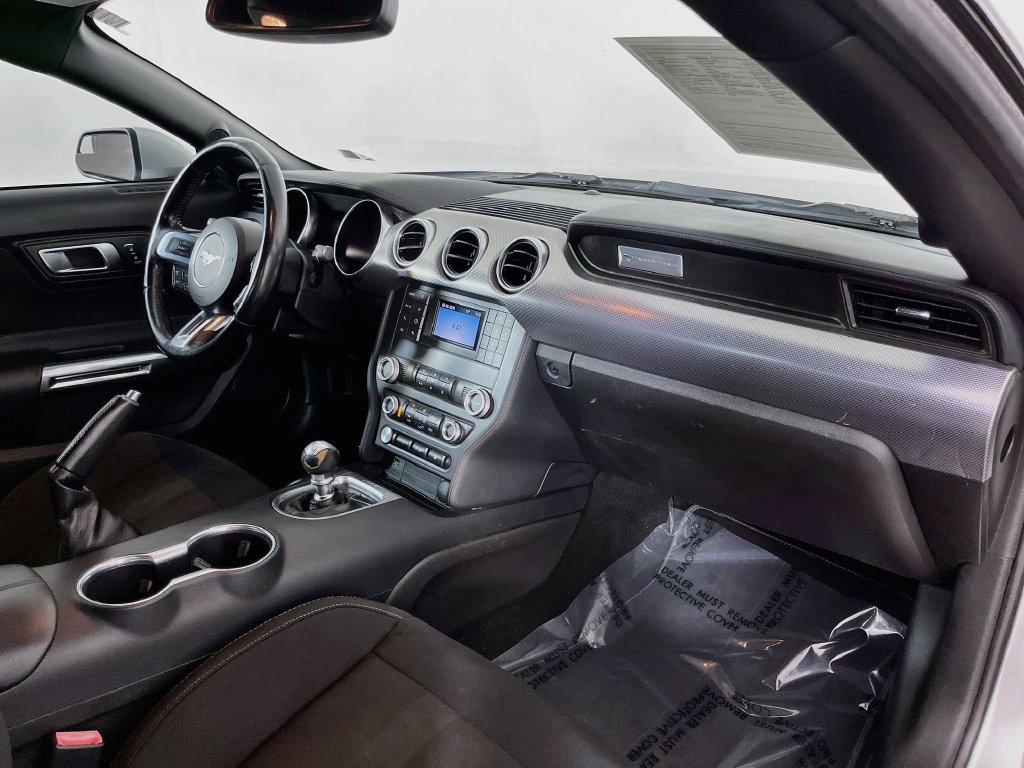 Used 2019 Ford Mustang GT w/ Black Accent Package RWD image 28