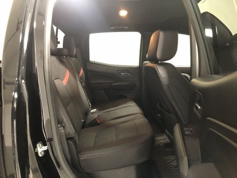 Used 2024 Chevrolet Colorado Z71 w/ Z71 Convenience Package 2 image 10