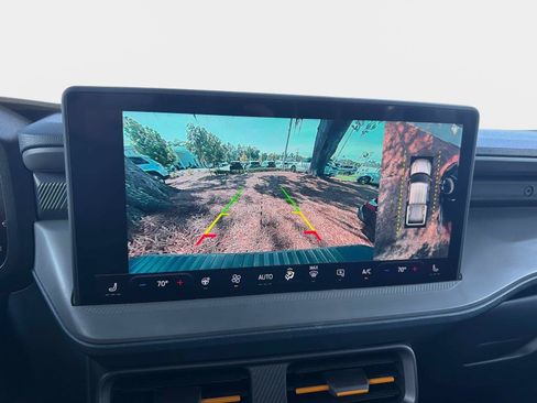 Used 2025 Ford Maverick Tremor AWD/4WD image 25