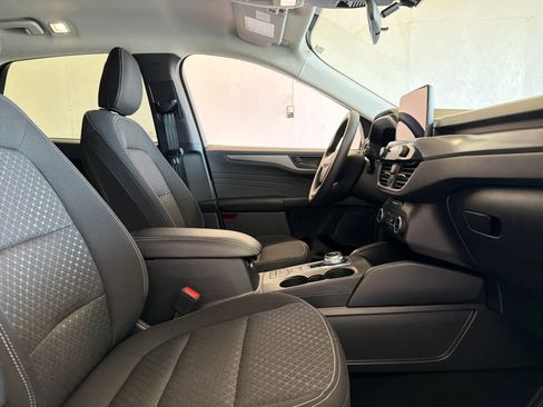 Used 2025 Ford Escape Active image 24