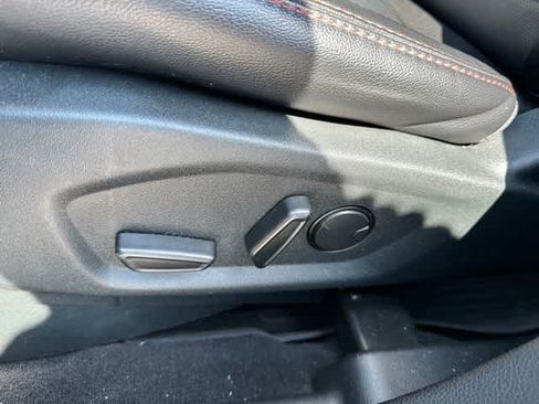 Used 2019 Ford Explorer Sport w/ Equipment Group 401A AWD/4WD image 8