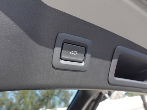 Certified 2025 MAZDA CX-5 AWD 2.5 S w/ Preferred Package image 25