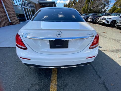 Used 2017 Mercedes-Benz E 300 4MATIC image 14