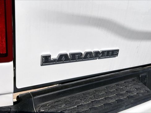 Used 2024 RAM 2500 Laramie AWD/4WD image 32