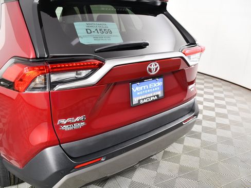 Used 2022 Toyota RAV4 Limited w/ Limited Grade Weather Package AWD/4WD image 15