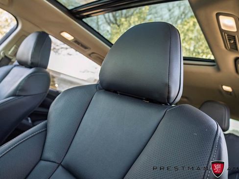 Used 2025 Subaru Ascent Limited image 29