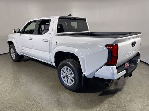 New 2026 Toyota Tacoma SR5 image 5