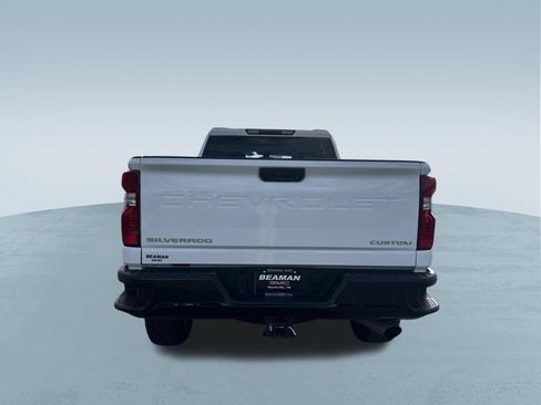 Used 2023 Chevrolet Silverado 2500 Custom w/ Custom Convenience Package AWD/4WD image 7