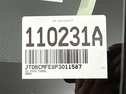 Certified 2023 Toyota Corolla LE image 31