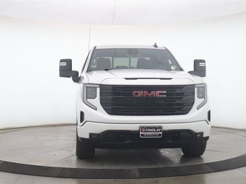 Used 2024 GMC Sierra 1500 Elevation w/ Preferred Package AWD/4WD image 12