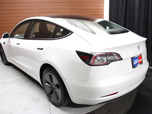 Used 2022 Tesla Model 3 Long Range image 7