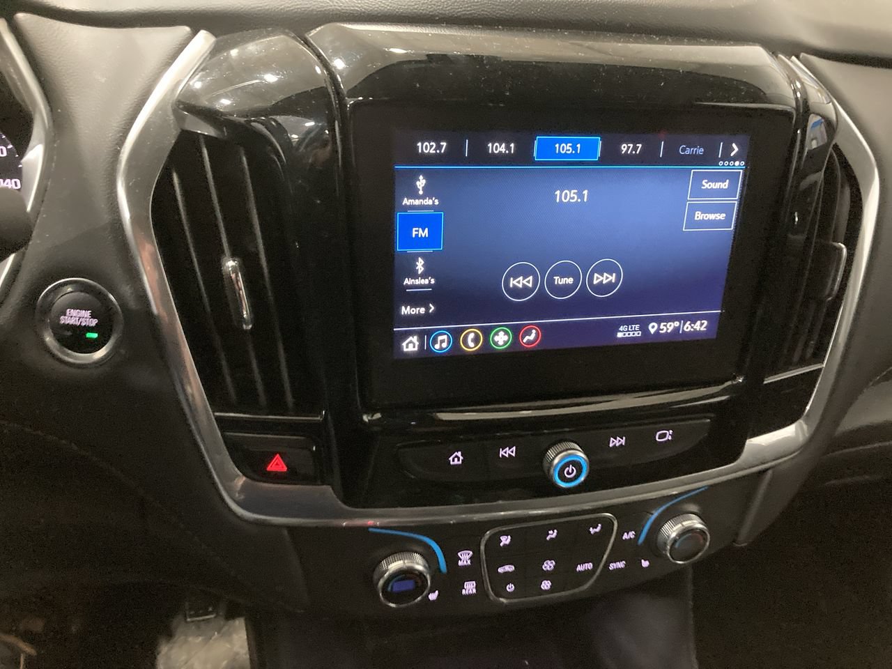 Used 2021 Chevrolet Traverse LT AWD/4WD image 13