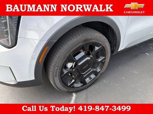 Used 2025 Kia Sorento SX Prestige AWD/4WD image 11