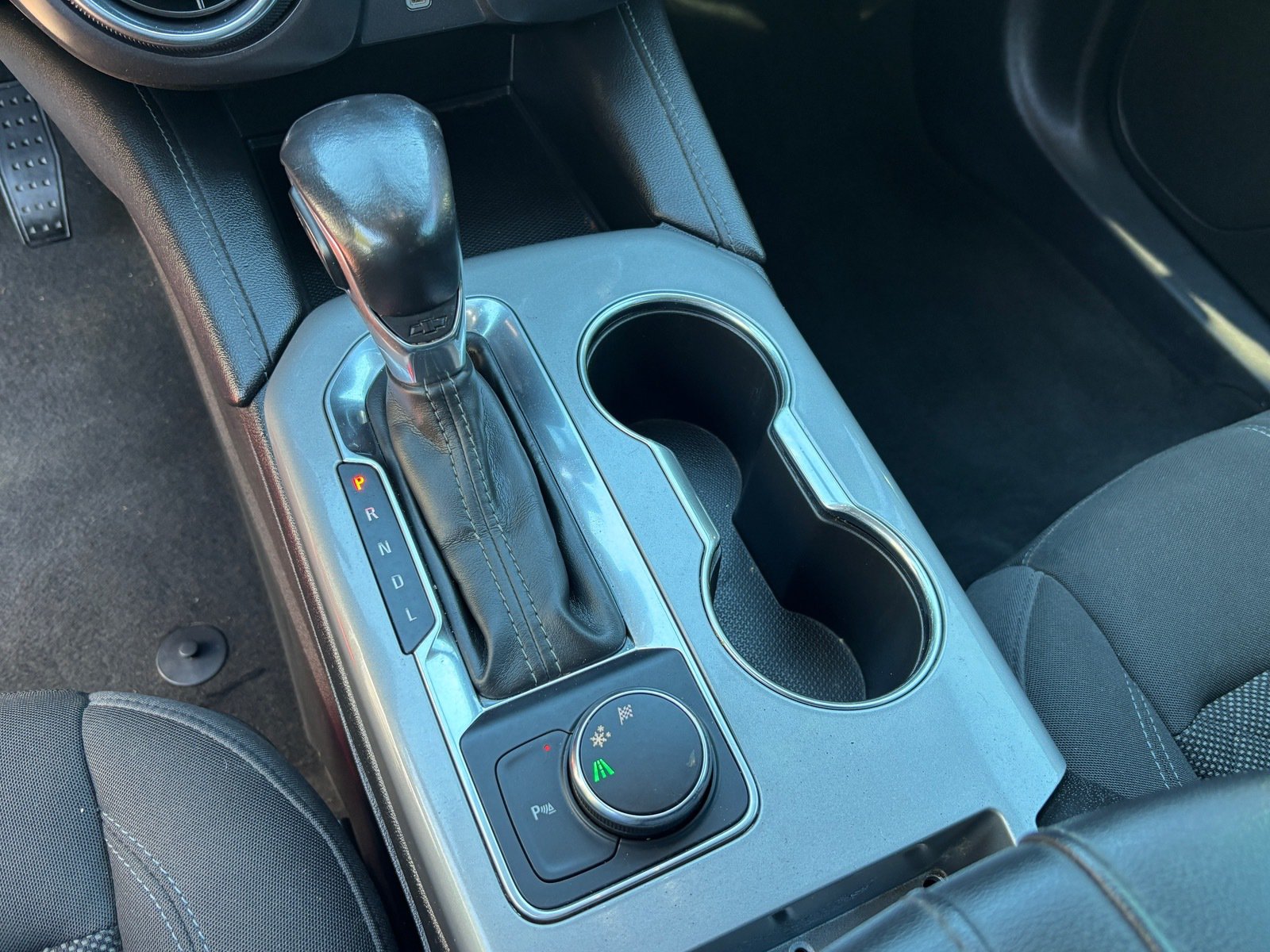 Used 2019 Chevrolet Blazer LT FWD image 16