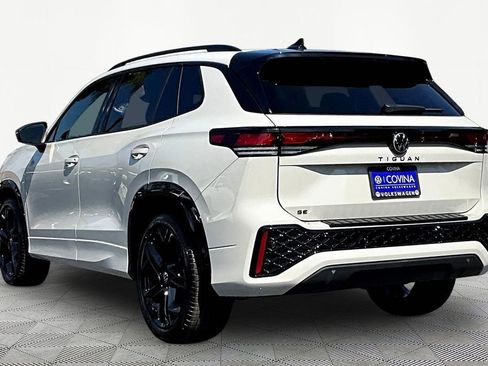 New 2026 Volkswagen Tiguan SE R-Line image 4