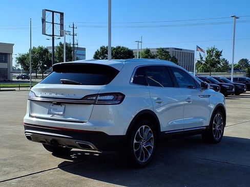 Certified 2022 Lincoln Nautilus Reserve FWD image 2
