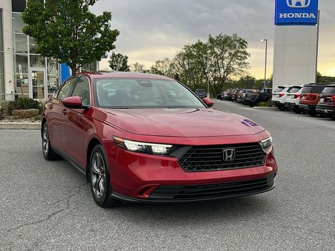 Certified 2024 Honda Accord EX image 1