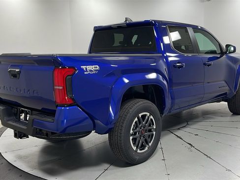 New 2025 Toyota Tacoma TRD Sport image 5