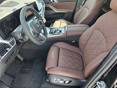 New 2026 BMW X5 sDrive40i image 7