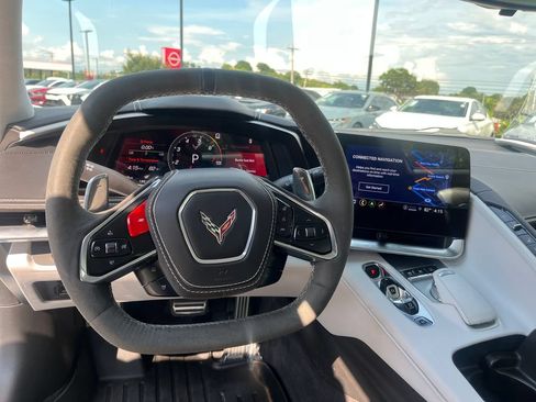 Used 2023 Chevrolet Corvette Stingray Premium Conv w/ 3LT RWD image 23