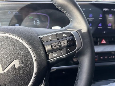 Used 2025 Kia Sportage X-Line image 14