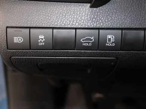 Used 2023 Toyota Camry SE image 35