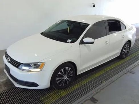 Used 2013 Volkswagen Jetta SE FWD image 1