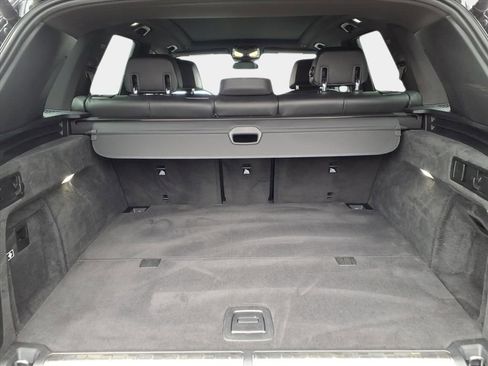 Used 2025 BMW X5 xDrive50e image 17