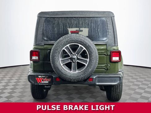 Used 2023 Jeep Wrangler Unlimited Sahara w/ Cold Weather Group AWD/4WD image 26