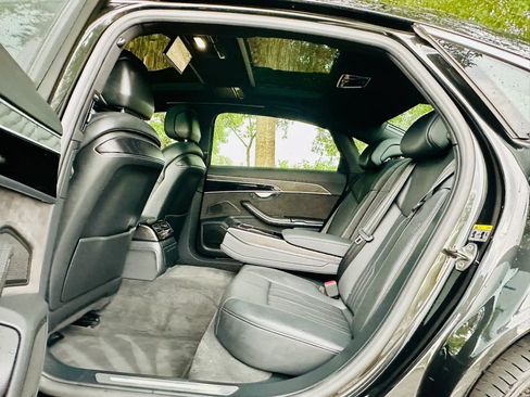 Used 2019 Audi A8 L 3.0T w/ Executive Package AWD/4WD image 13