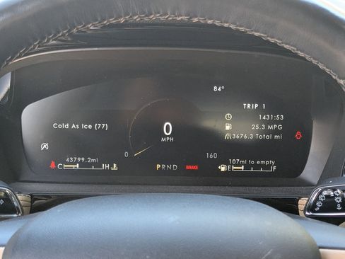 Used 2022 Lincoln Corsair Reserve w/ Elements Package image 13